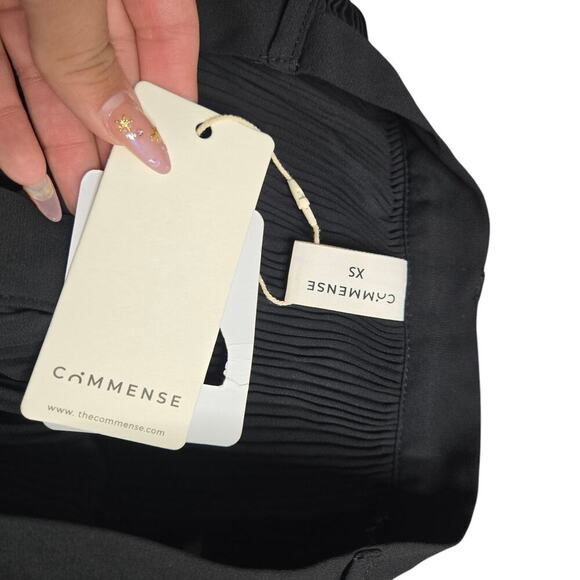 Commense Black Button Front Pleated Skirt Size: XS - Picture 2 of 4